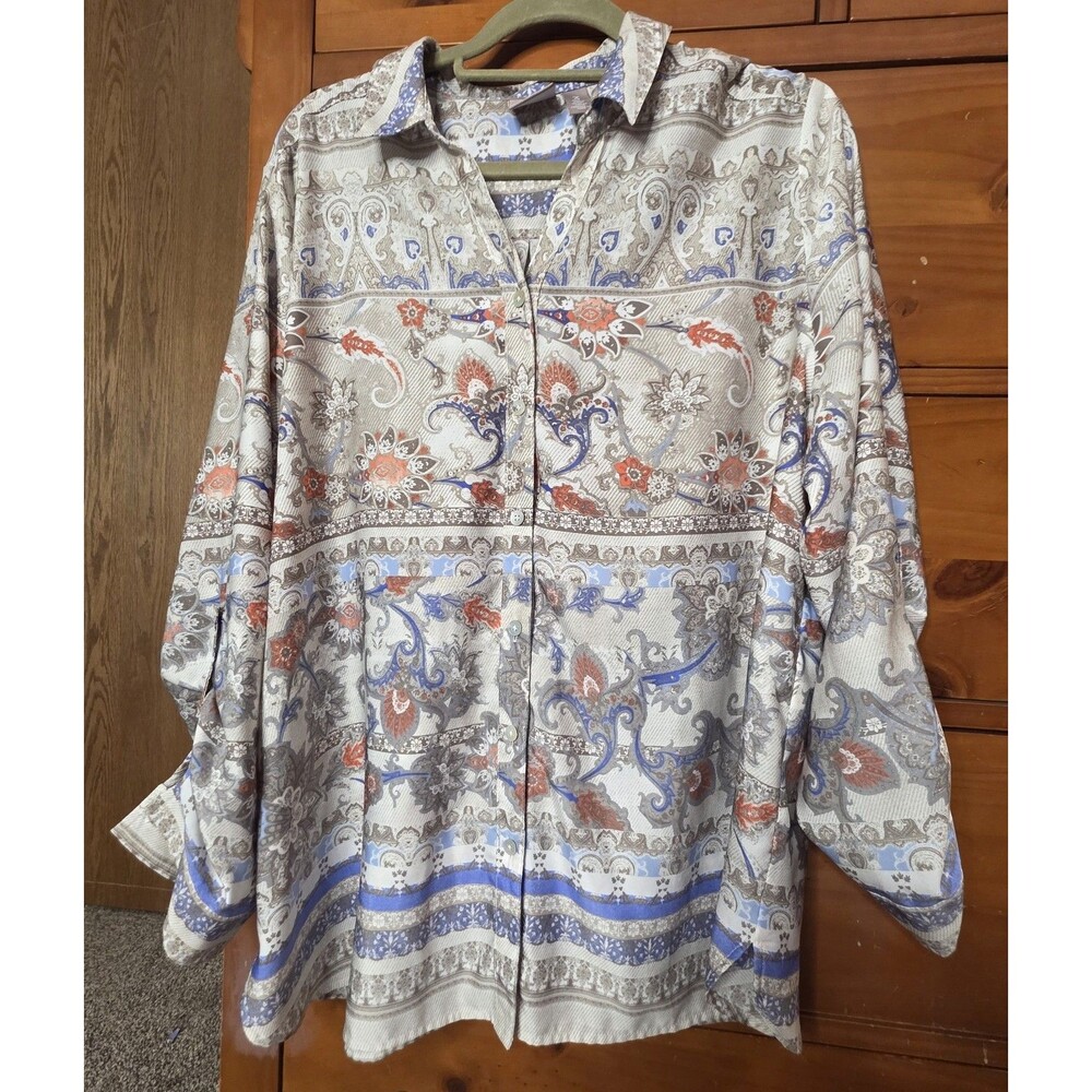Chico’s Size 3 XL Paisley Print Top Roll Tab Sleeves Button Down Collar